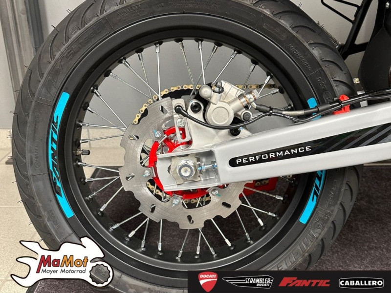 Fantic XM 50 Performance azzuro
