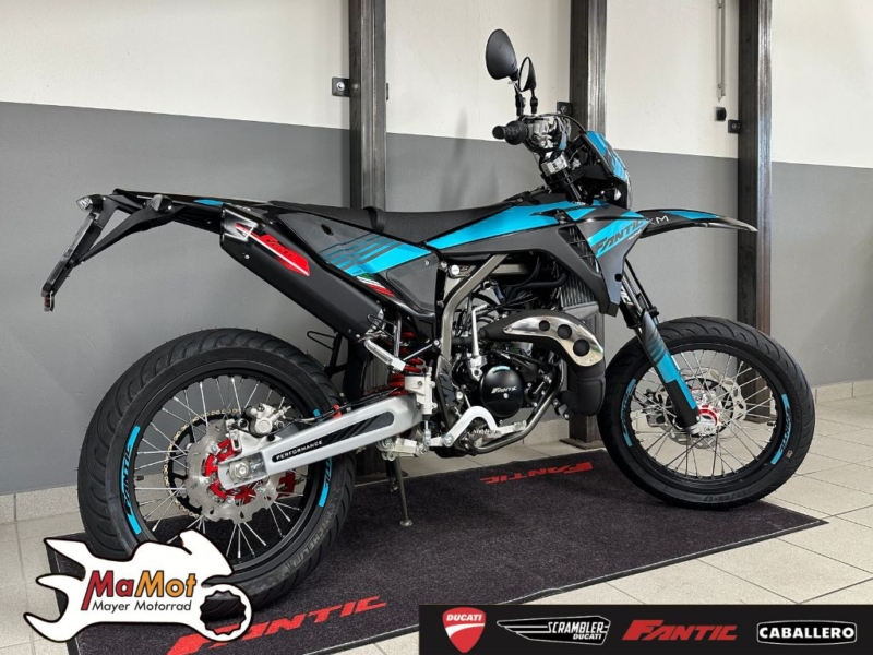 Fantic XM 50 Performance azzuro