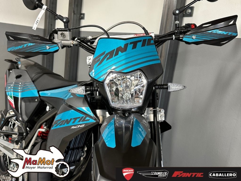 Fantic XM 50 Performance azzuro