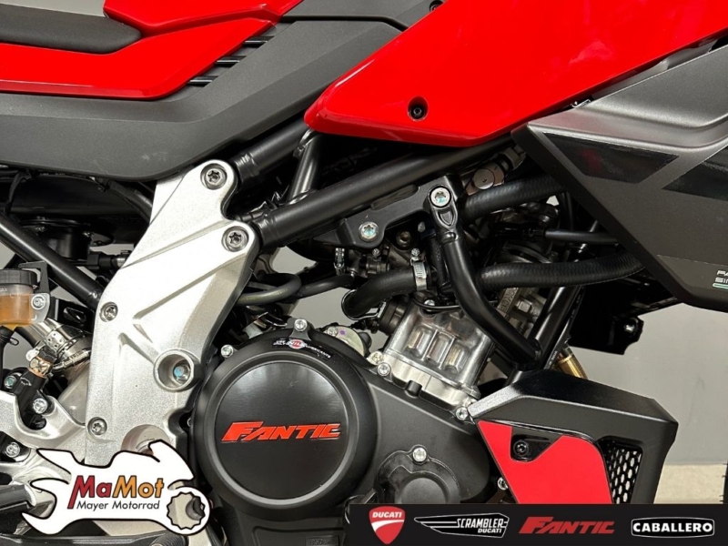 FANTIC Stealth 125 rot