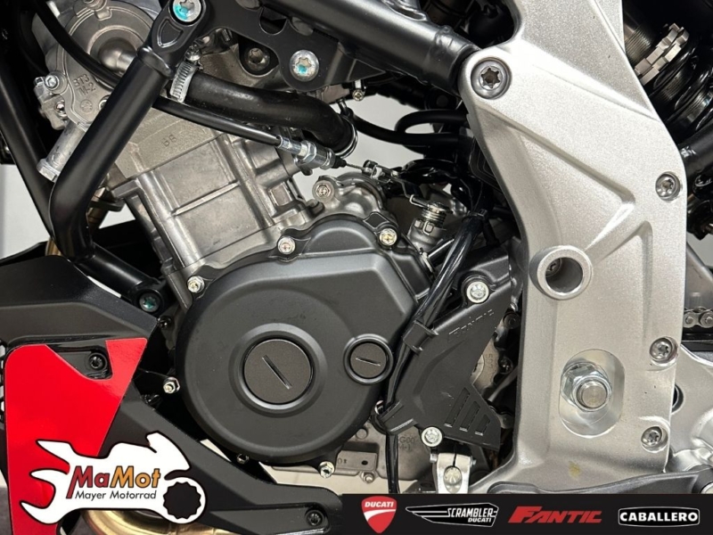 FANTIC Stealth 125 rot