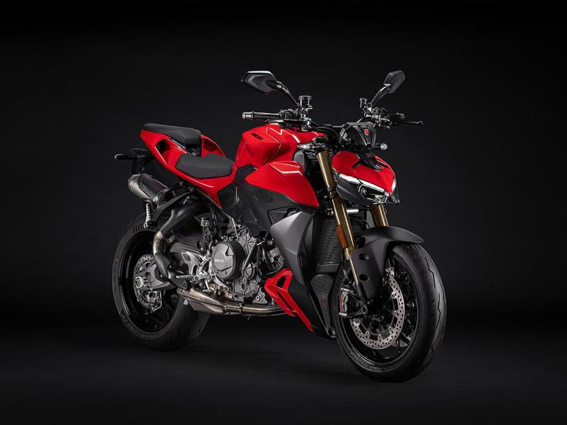 DUCATI Streetfighter V2 (Showroom)