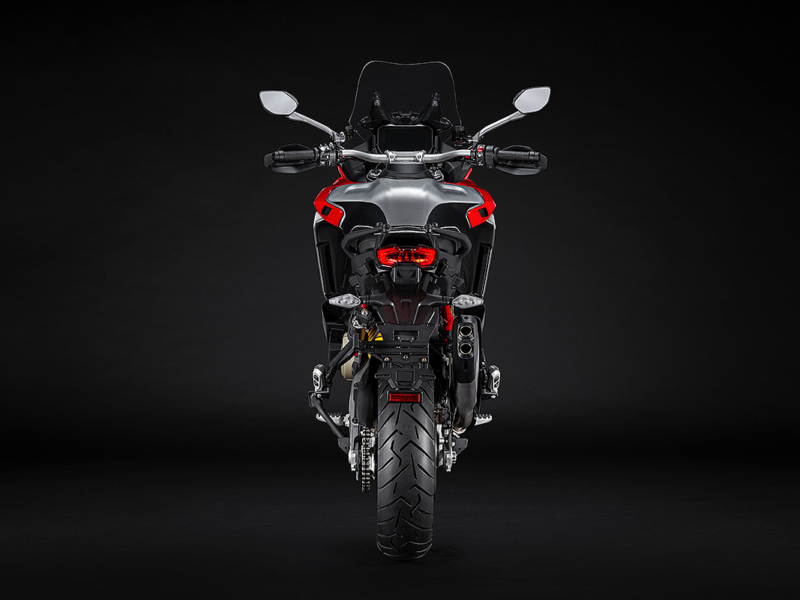 DUCATI Mulitstrada V4 Rally (Showroom)