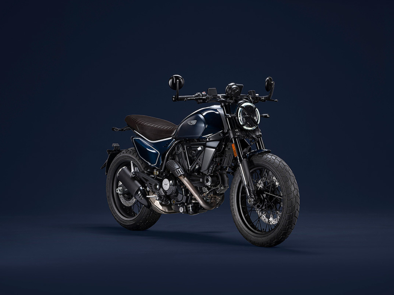 DUCATI Scrambler 800 Nightshift (Showroom)