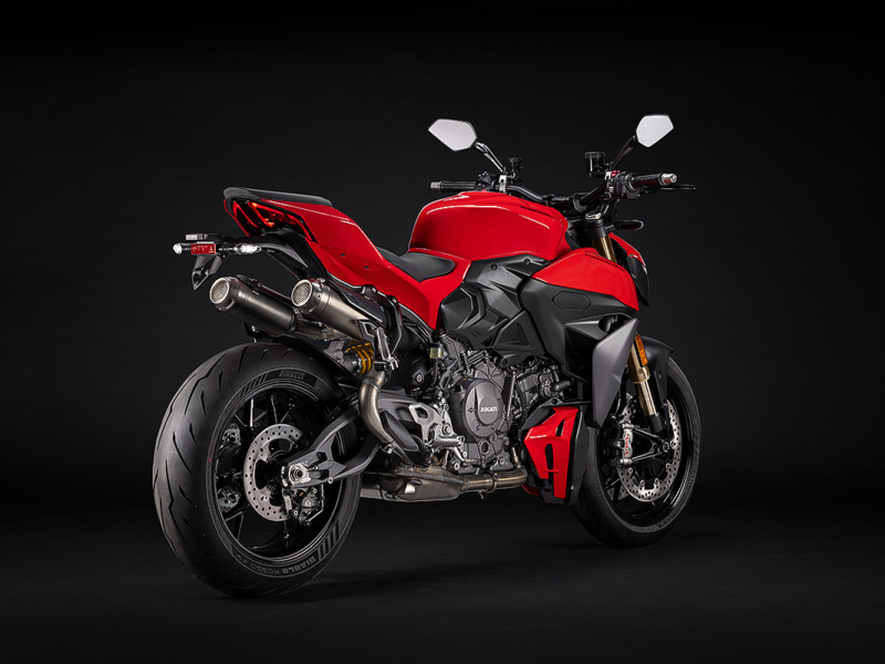 DUCATI Streetfighter V2 (Showroom)