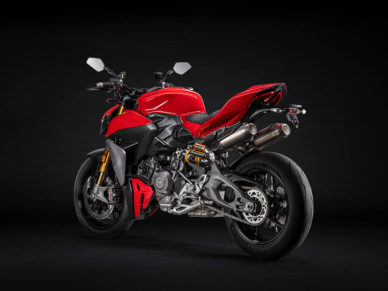 DUCATI Streetfighter V2 S (Showroom)
