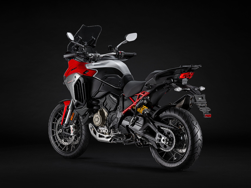 DUCATI Mulitstrada V4 Rally (Showroom)
