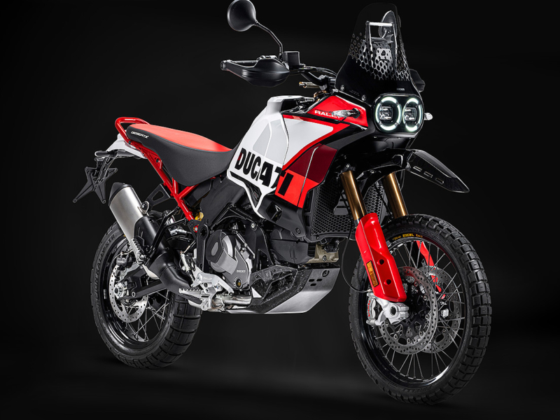 DUCATI DesertX Rally (Showroom)