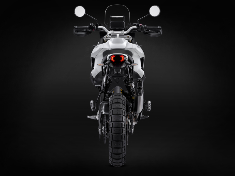 DUCATI DesertX 2G (Showroom)