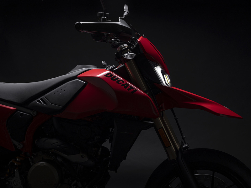 DUCATI Hypermotard 698 MONO (Showroom)