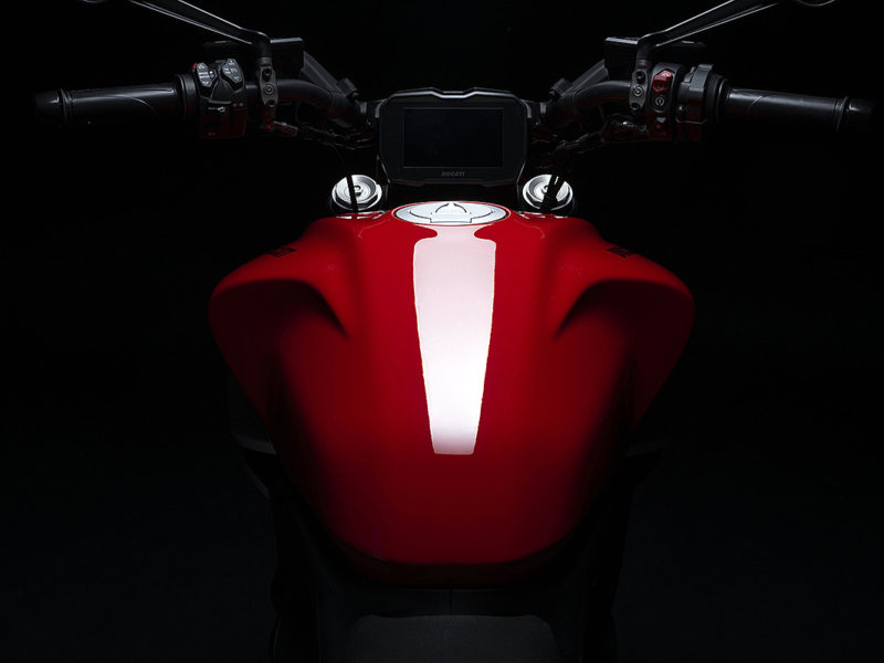DUCATI Diavel V4 (Showroom)
