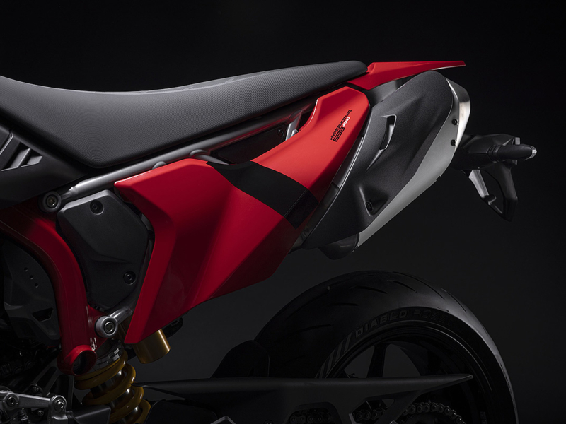 DUCATI Hypermotard 698 MONO (Showroom)