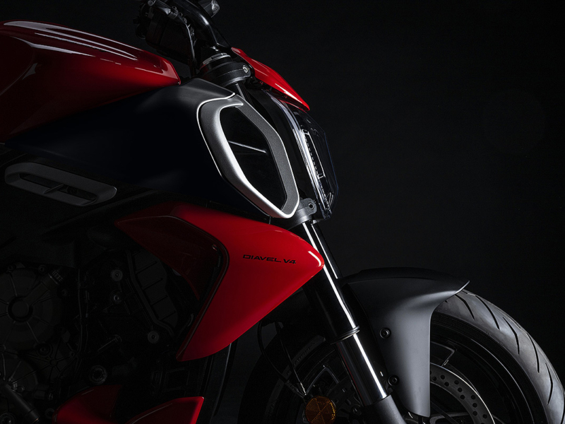 DUCATI Diavel V4 (Showroom)