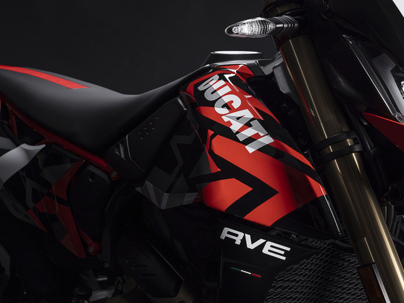 DUCATI Hypermotard 698 Mono RVE (Showroom)