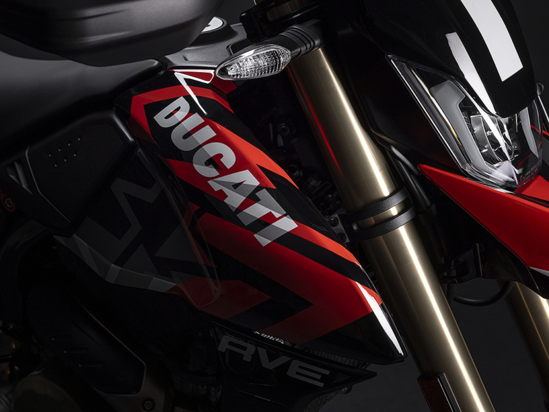 DUCATI Hypermotard 698 Mono RVE (Showroom)