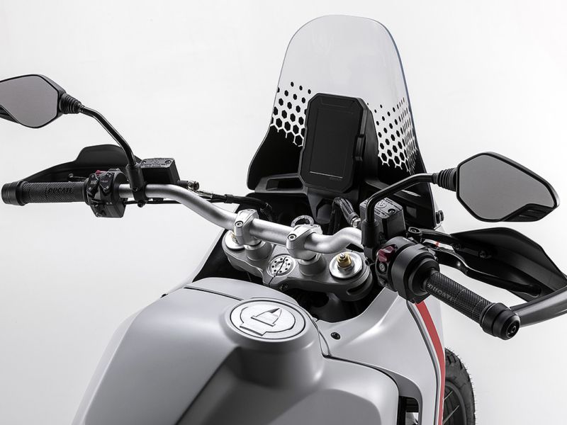 DUCATI DesertX (Showroom)