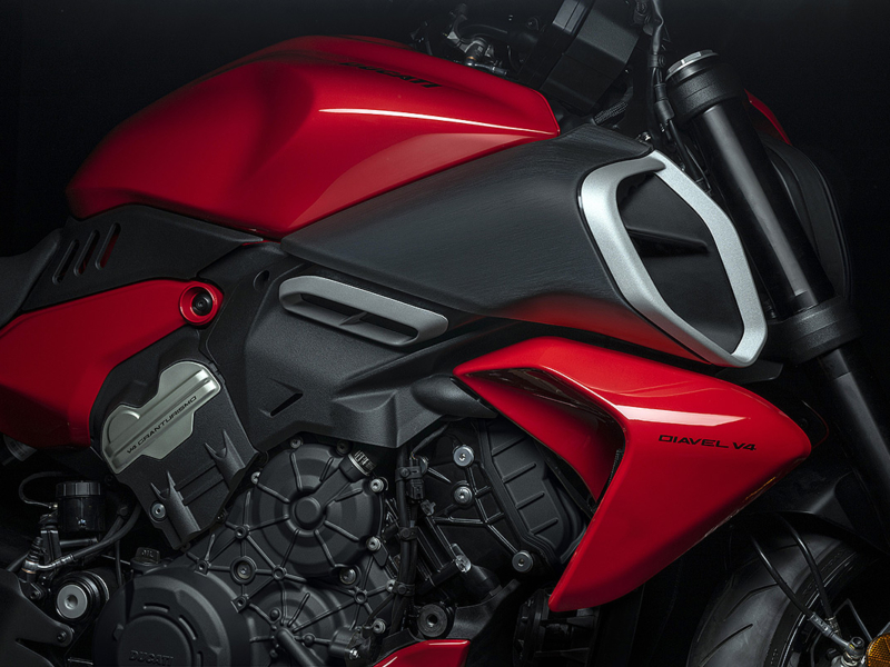 DUCATI Diavel V4 (Showroom)
