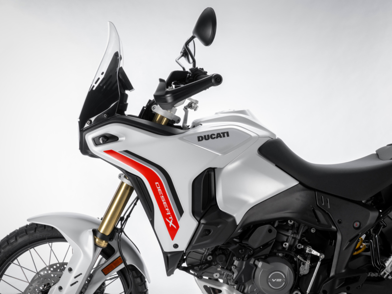 DUCATI DesertX 2G (Showroom)