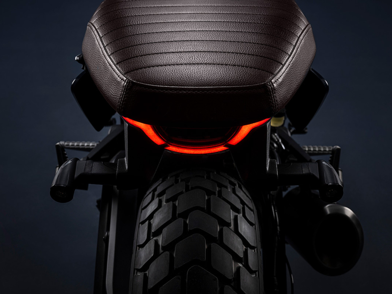 DUCATI Scrambler 800 Nightshift (Showroom)