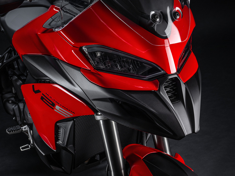 DUCATI Mulitstrada V2 S (Showroom)