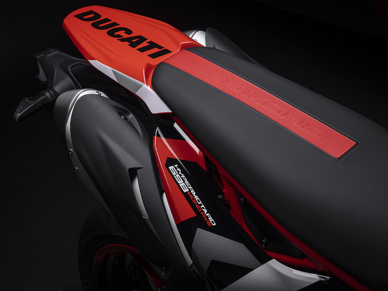 DUCATI Hypermotard 698 Mono RVE (Showroom)