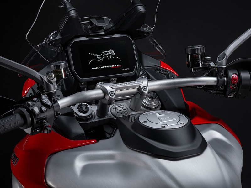 DUCATI Mulitstrada V4 Rally (Showroom)