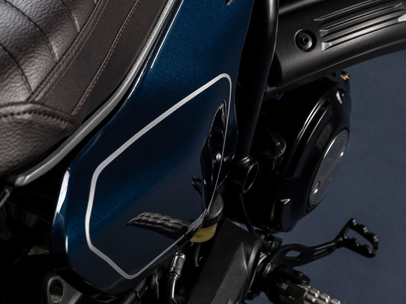 DUCATI Scrambler 800 Nightshift (Showroom)