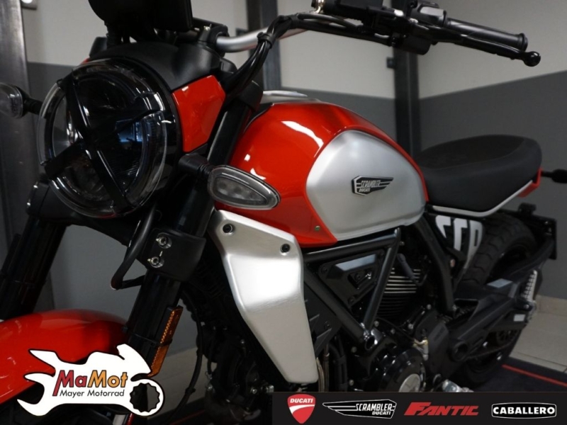 DUCATI SCRAMBLER ICON 800 2G